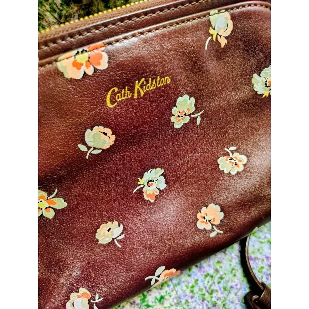 Vintage Cath Kidston Britain Leather Floral Print Shoulder Crossbody Bag